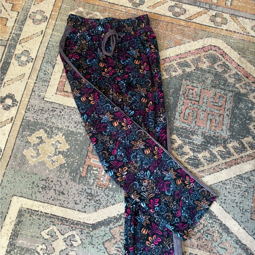 Anthropologie Multicolor Floral Joggers - Picture 4 of 5